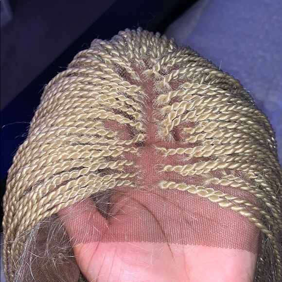 Ash blonde two string twist wig - Picture 1 of 5